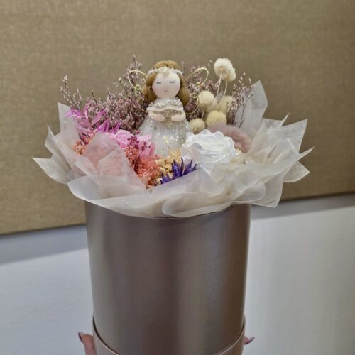 Brončana anđeoska cvjetna kutija